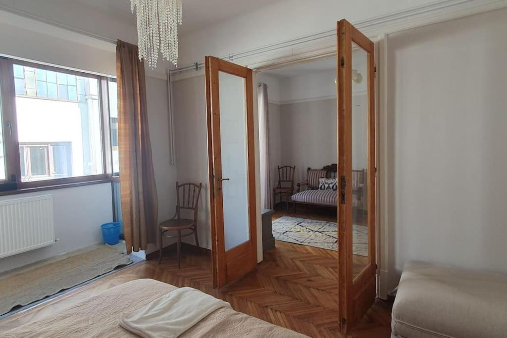 Elegant Apartment Near Rosetti Square บูคาเรสต์ ภายนอก รูปภาพ